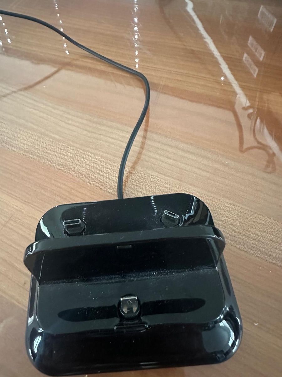 Caricabatterie: Original DJI Osmo Pocket Charging Base - neuwertig! – Usato da Zofingen venduto da .AE. 1