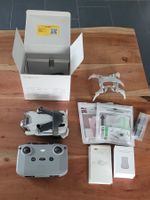 DJI Mini 4 Pro Drohne mit Zubehör sehr guter Zustand