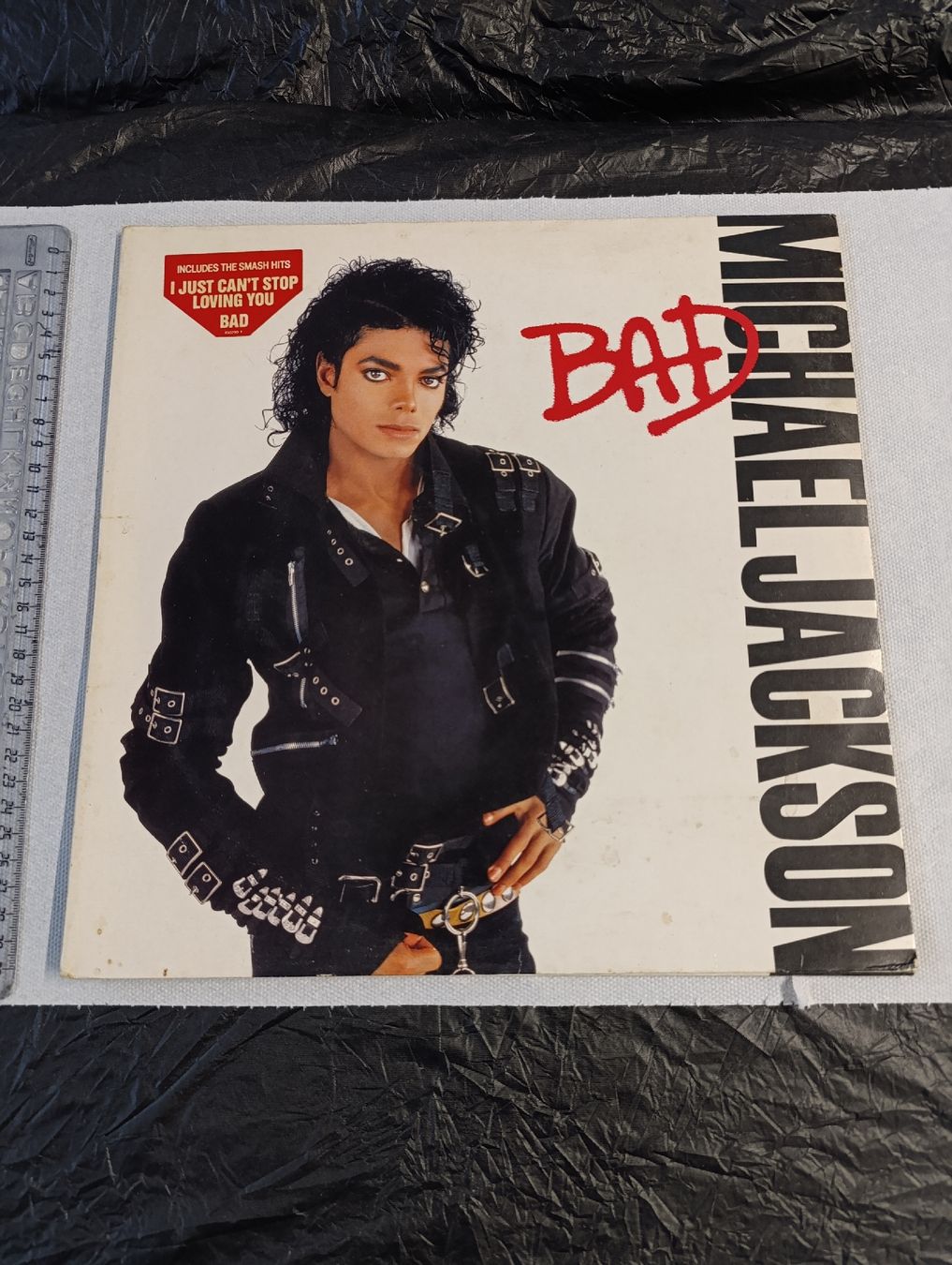 Dischi in vinile: Michael Jackson "BAD", album original de 1987 – Usato da Avry-sur-Matran venduto da dav_nm5p