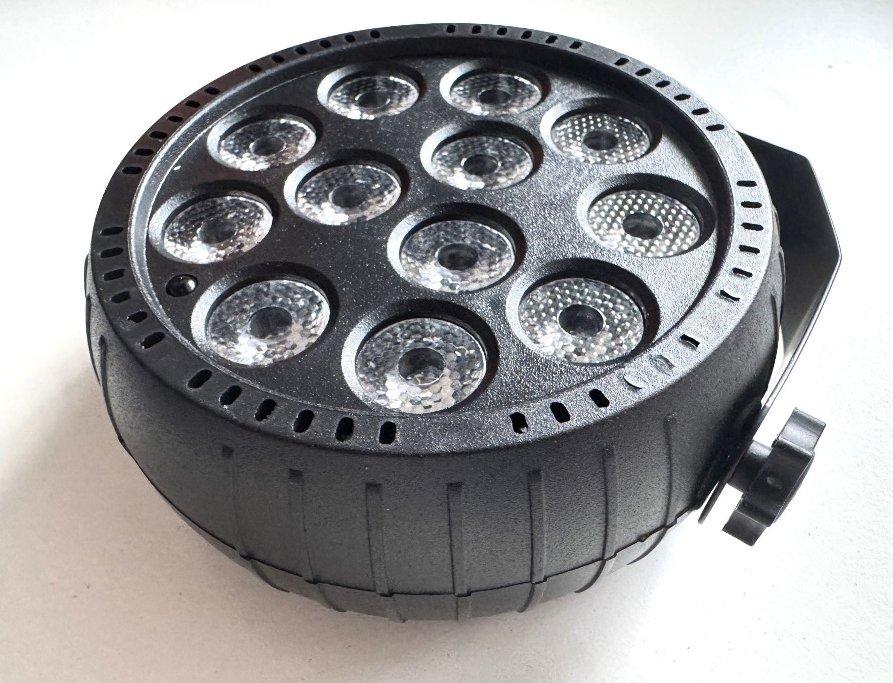 Lampen: Mini LED PAR Lampe – Neu und originalverpackt aus Altdorf UR von TriNi1291