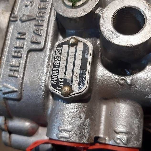 Saurer Alle Ersatzteile: Saurer Knorr, Hebe.-Senkventil – Neu (gemäss Beschreibung) aus mollis von mansurf33 3