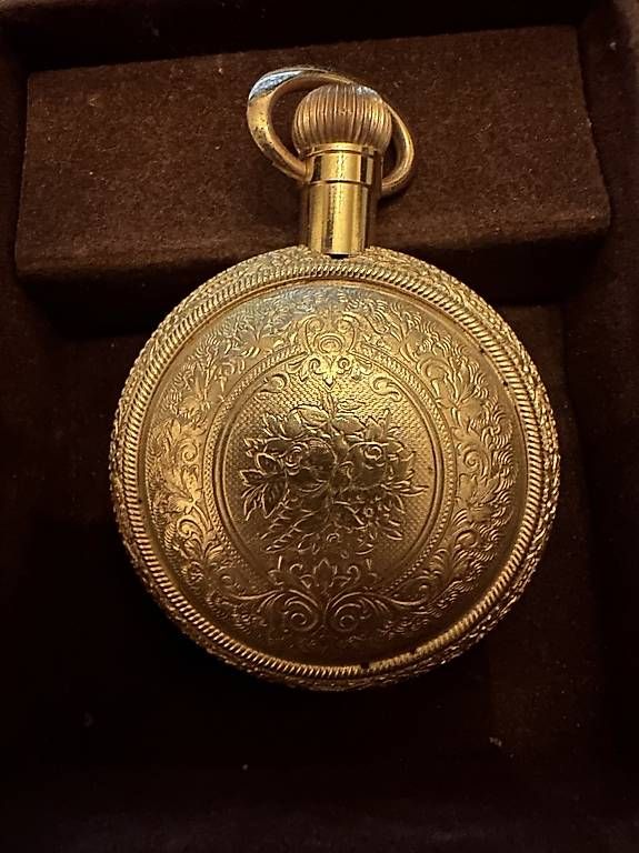 Flaconi: flacon de parfum de collection "Rolex - Perpetually Yours" – Usato da Genève venduto da Frippop 1
