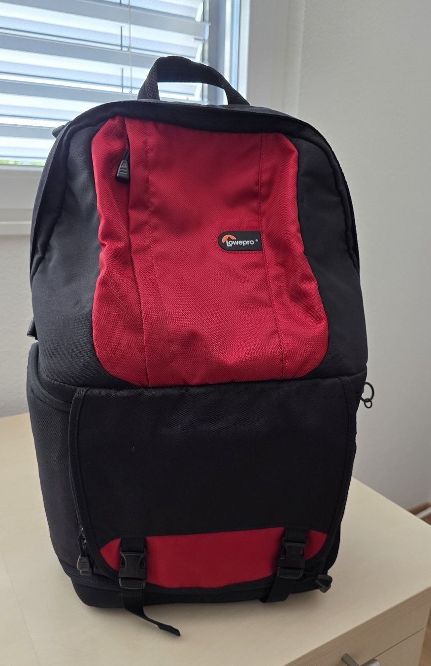 Lowepro Rucksäcke: Lowepro Fastback 350 – Gebraucht aus Wängi von Iripet