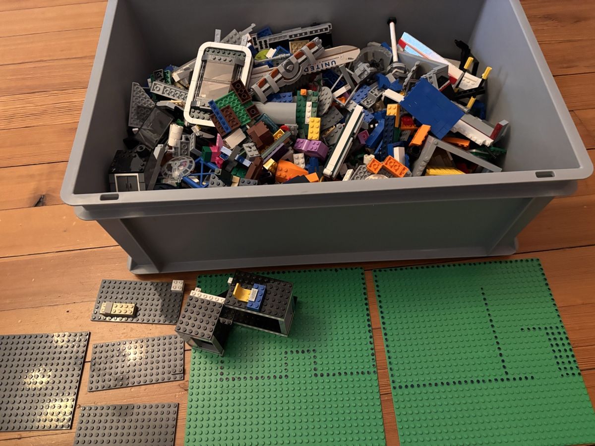 Lego Giocattoli: Legos- ca 2kg – Usato da Zürich venduto da gucks 1