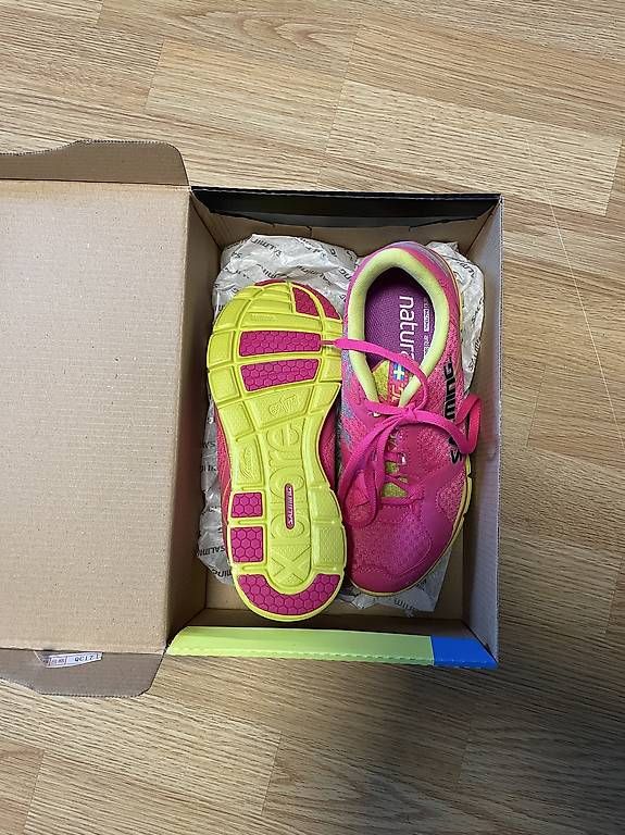 Scarpe da donna: Salming Running Schuhe Gr. 36 pink – Nuovo e nell'imballaggio originale da Rotkreuz venduto da Nitella 1