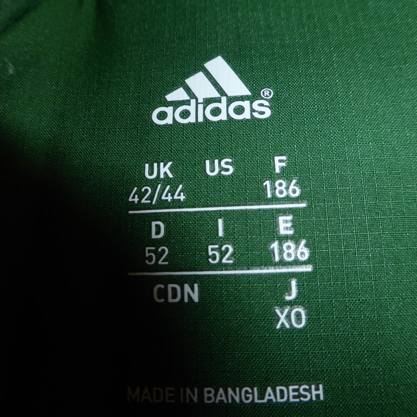 Adidas Jacken: Daunenjacke ADIDAS, Gr. L – Gebraucht aus St.Gallen von regenbogen5 1