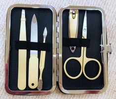 Manucure set avec étui/Maniküre/Nagelpflege-Set im Etui -NEU