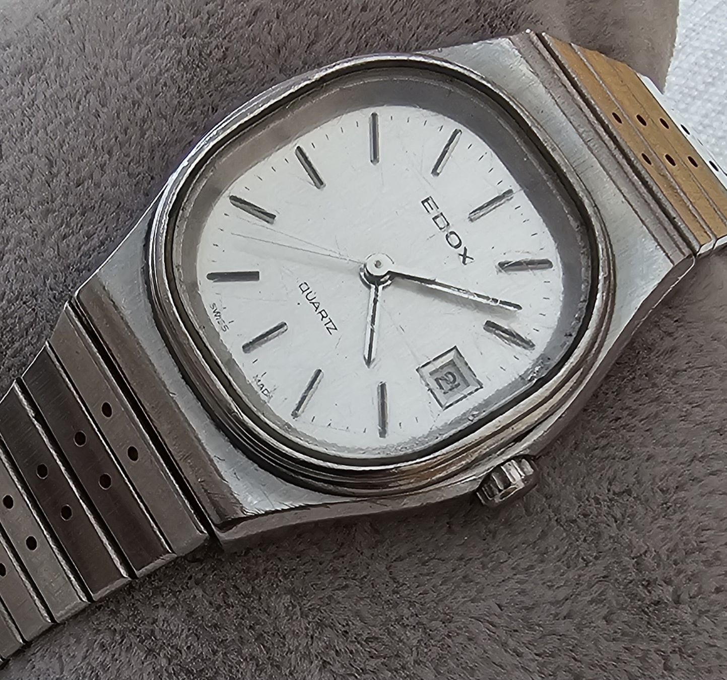 Edox Orologi: Edox Quartz Saphirglas Damenuhr – Usato da Speicher venduto da Lemore