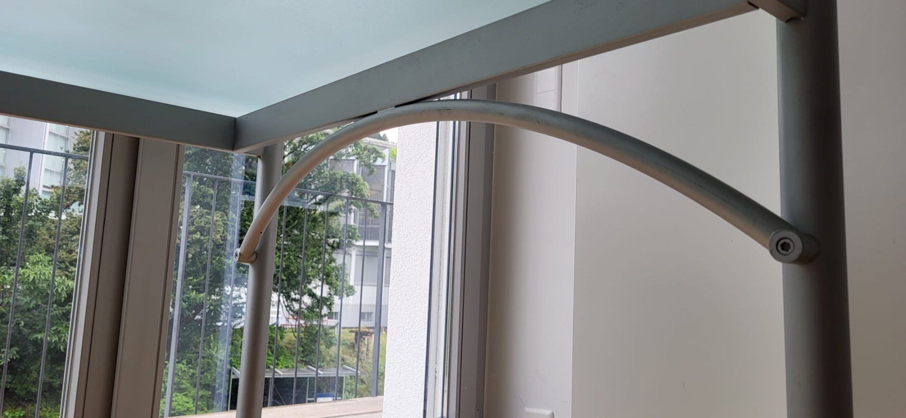 Tables: Bürotisch Glas – D'occasion à Horgen par Sonya2 2