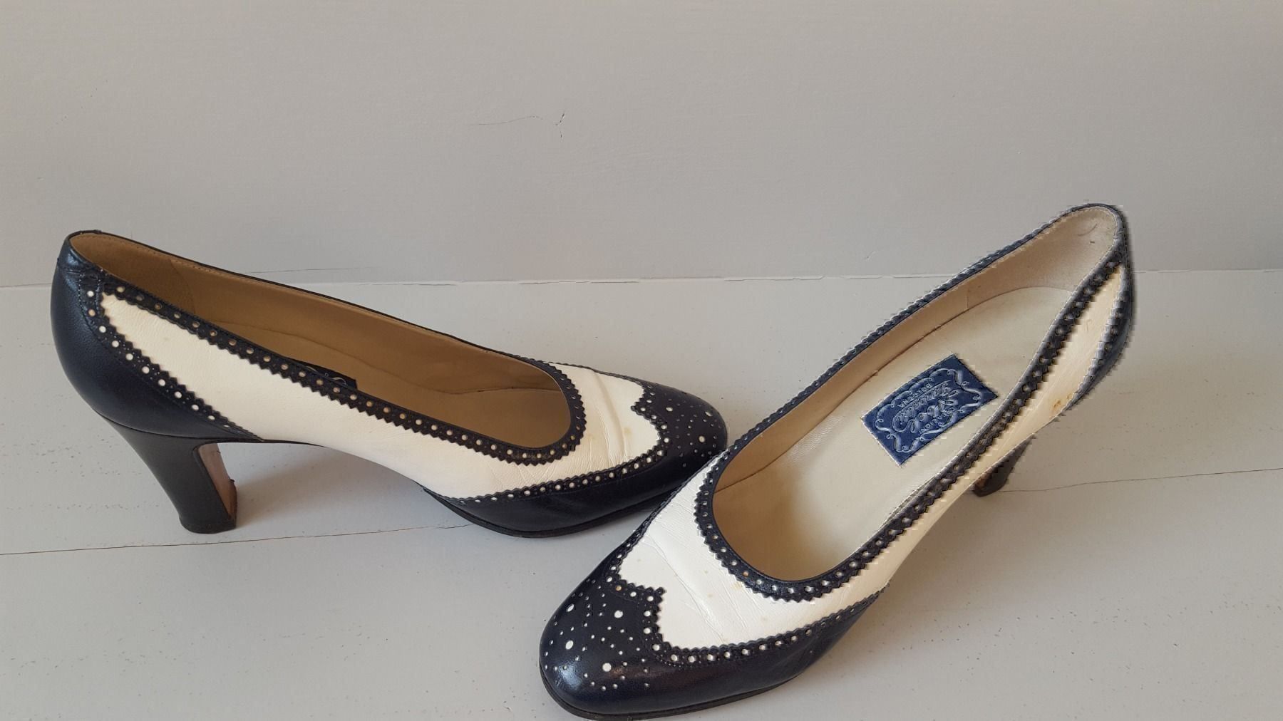 Scarpe da donna: damenschuhe – Usato da St.Gallen venduto da EL03