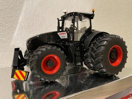 SIKU Claas Axion 940