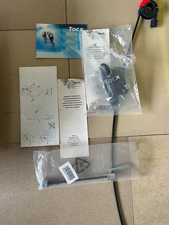 Tacx Hometrainer: Tacx Rollentrainer – Usato da Einsiedeln venduto da Aufraeumer_2026 2