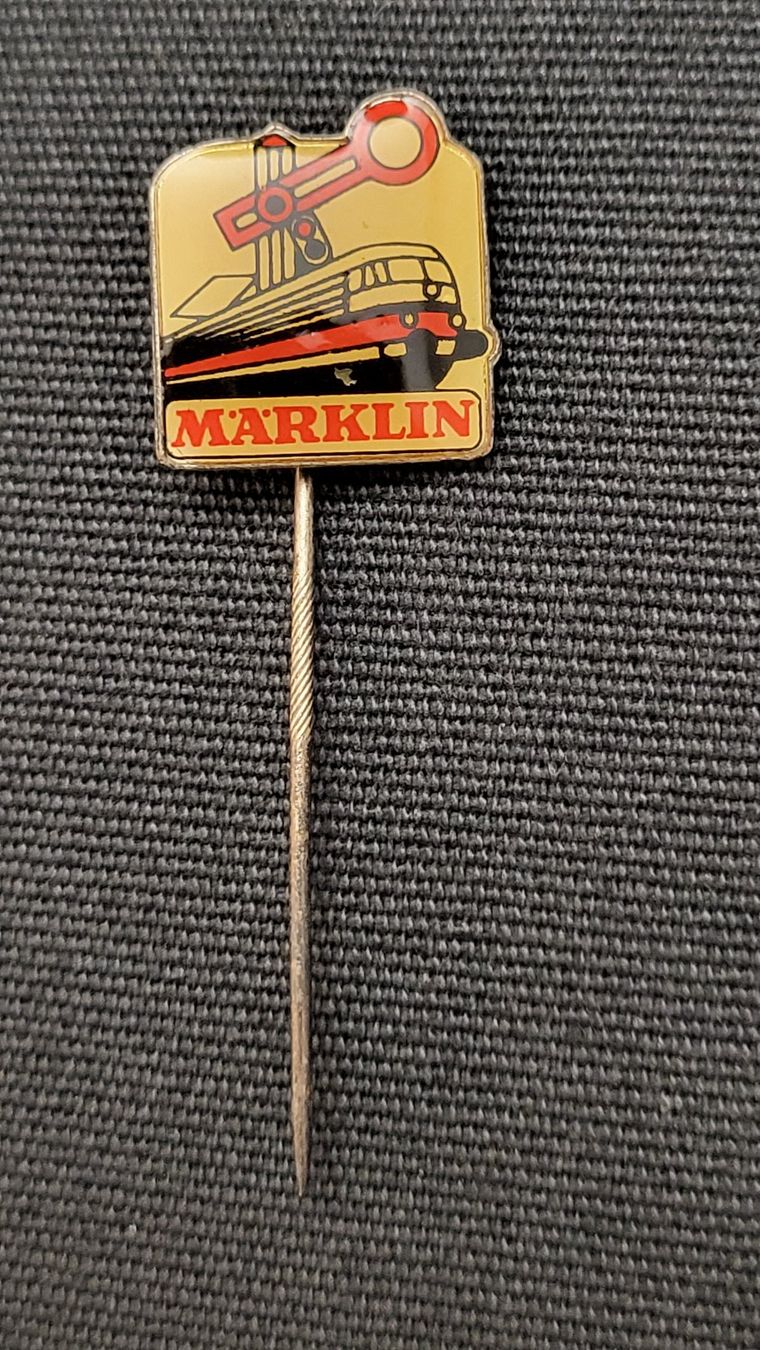 Spille & Fermagli: Anstecknadel MÄRKLIN "I" – Usato da Basel venduto da spinne02