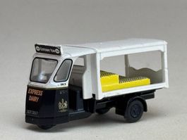 EB- Oxford Diecast ? Milchwagen  Metallmodell