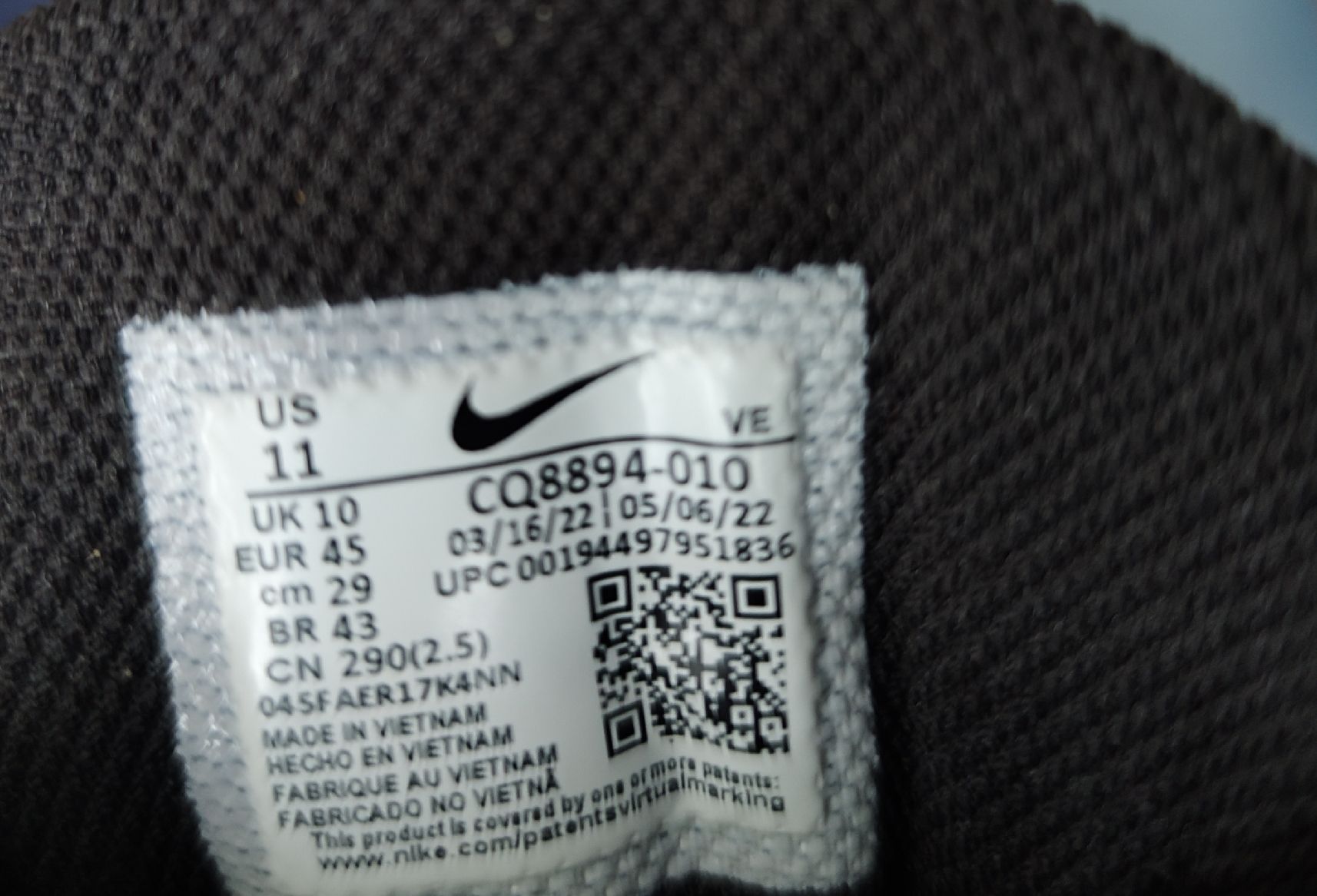 Nike Scarpe da uomo: Nike Laufschuhe, Grösse 45, US11 – Usato da Chur venduto da Rodanisa 7
