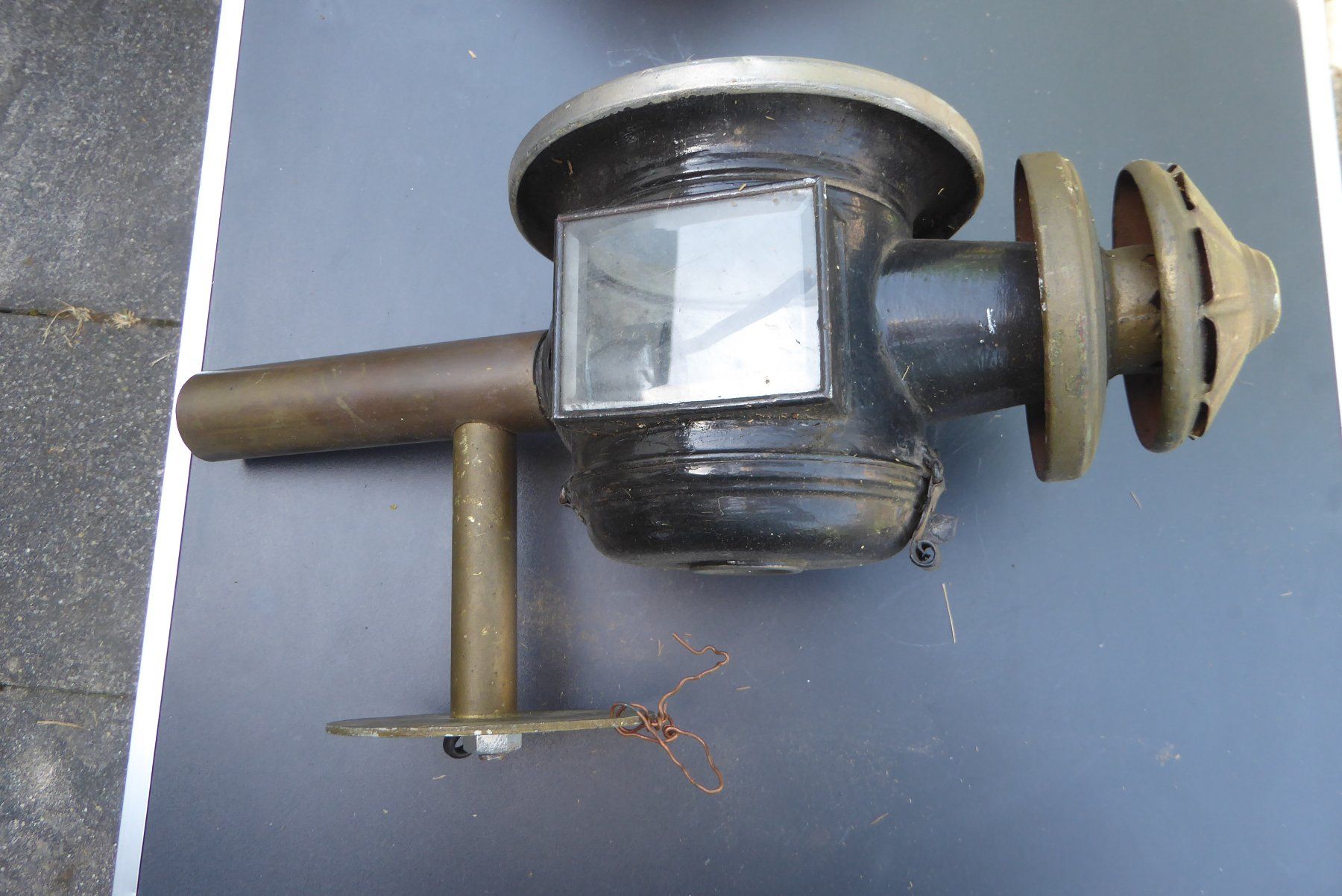 Lampade: Antike Wandlampe 40cm hoch elektrisch – Usato da Sargans venduto da Benziner 5