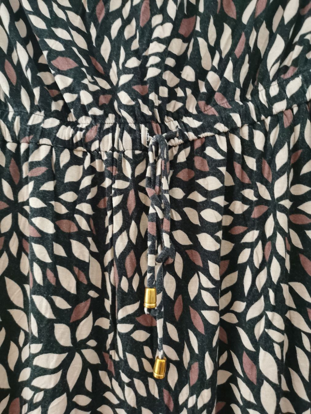 Vestiti: Kleid Gr 34 – Usato da Zunzgen venduto da Fleksi 1
