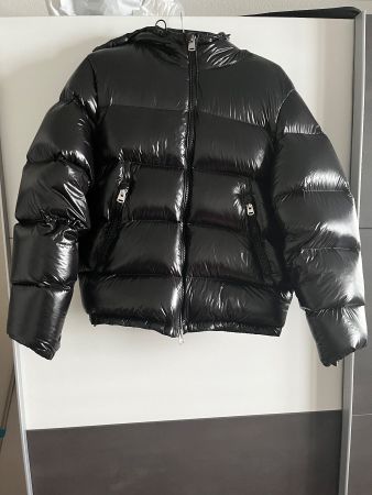 ZARA - shiny Puffer (Grösse S)