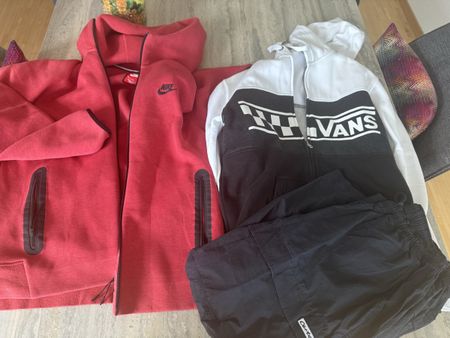 Nike Red Hoodie M Vans Hoodie S, Certo Pants S