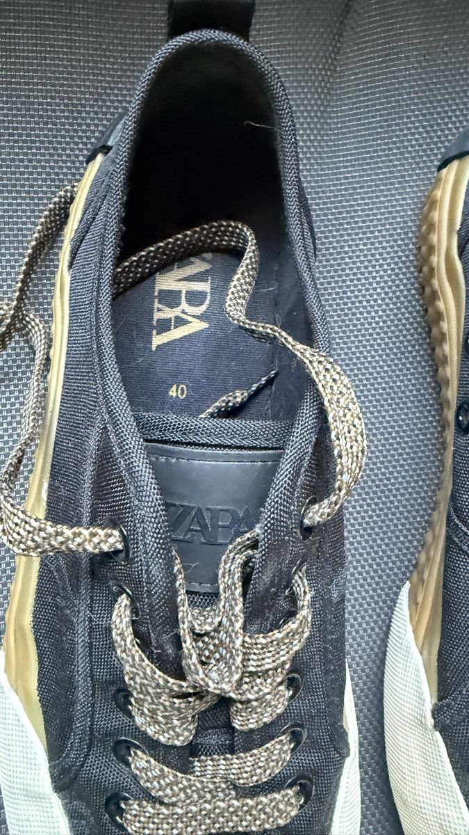 Zara Chaussures femmes: Zara Canvas Sneaker Gr. 40 – D'occasion à St. Gallen par lfs_nxl8 7