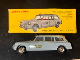 Dinky Toys Ambulance Citroën ID 19 Réf. 556 - OVP
