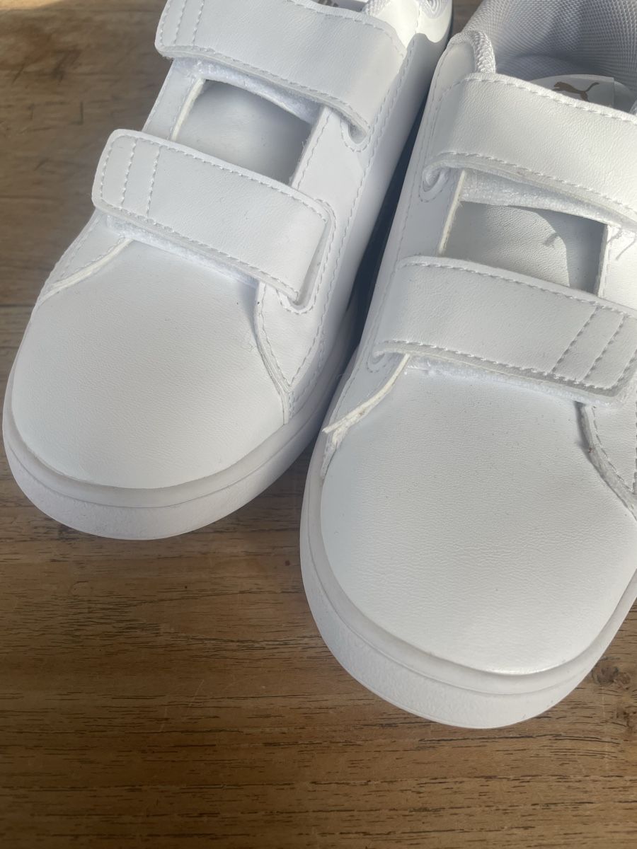 Puma Scarpe per ragazze: Puma Sneaker – Usato da Heiligenschwendi venduto da Mike73 1