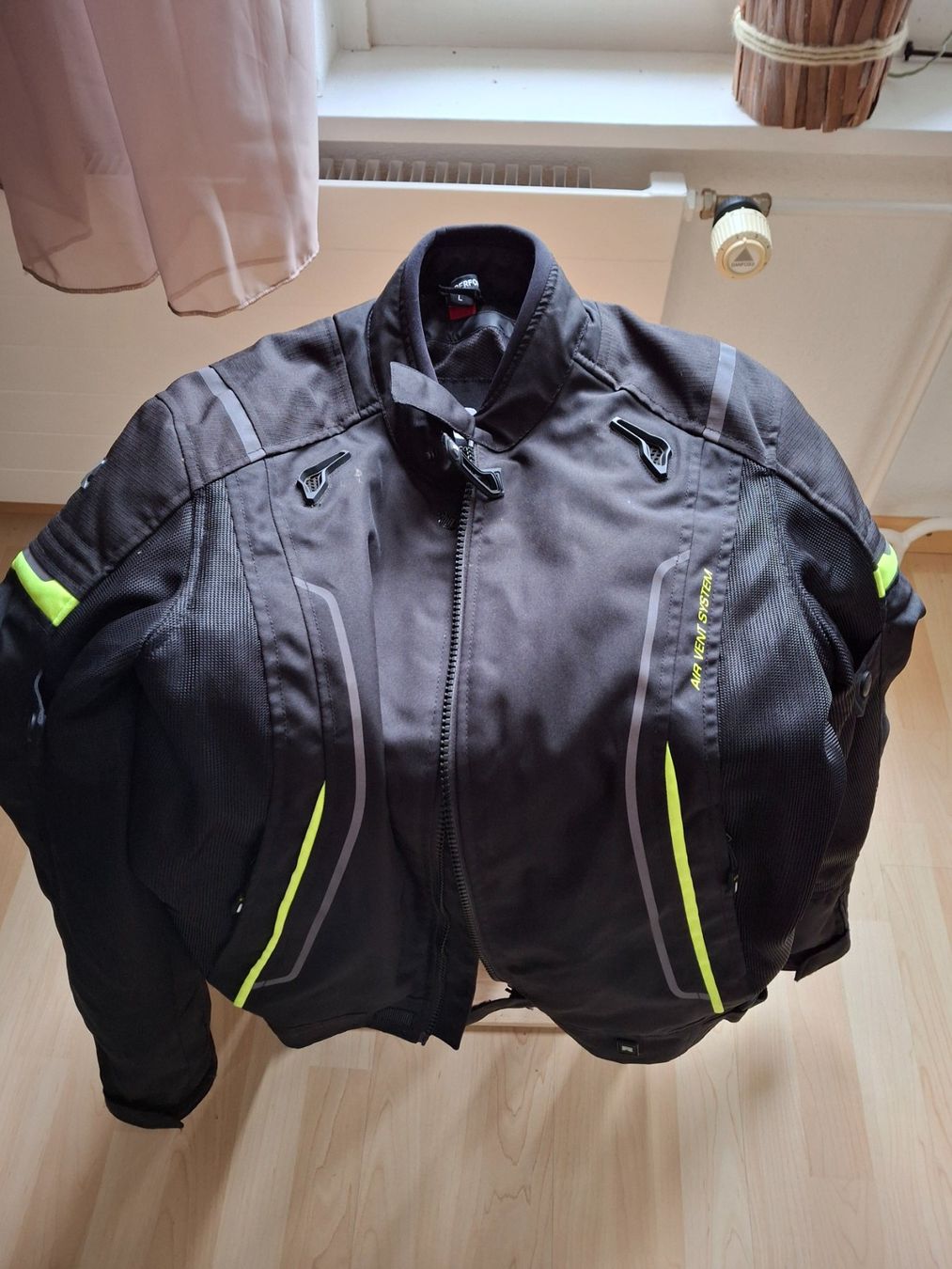 Giacche: Motorradjacke – Usato da Bäretswil venduto da _rami_be3