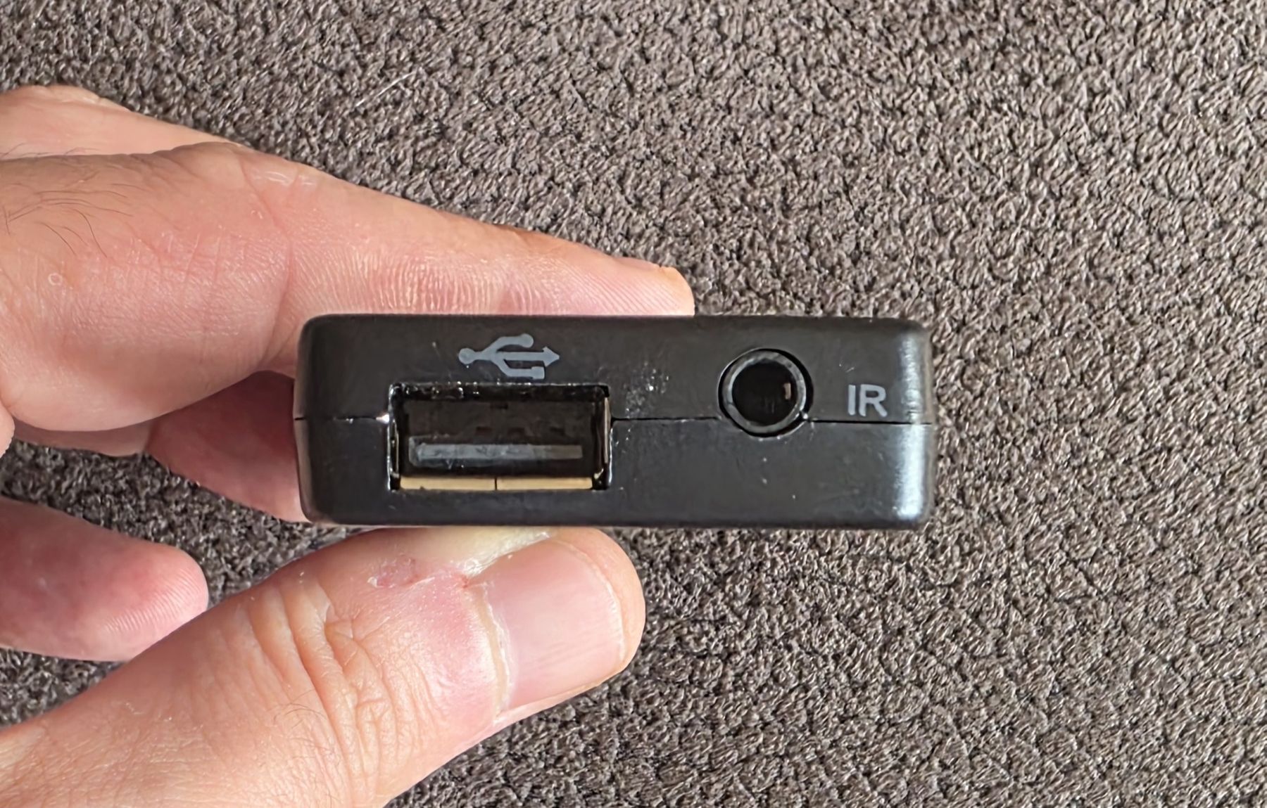 Lettore multimediale & Streamer: TV Stick Android   – Nuovo (secondo la descrizione) da Reinach AG venduto da ton_f8zg 2