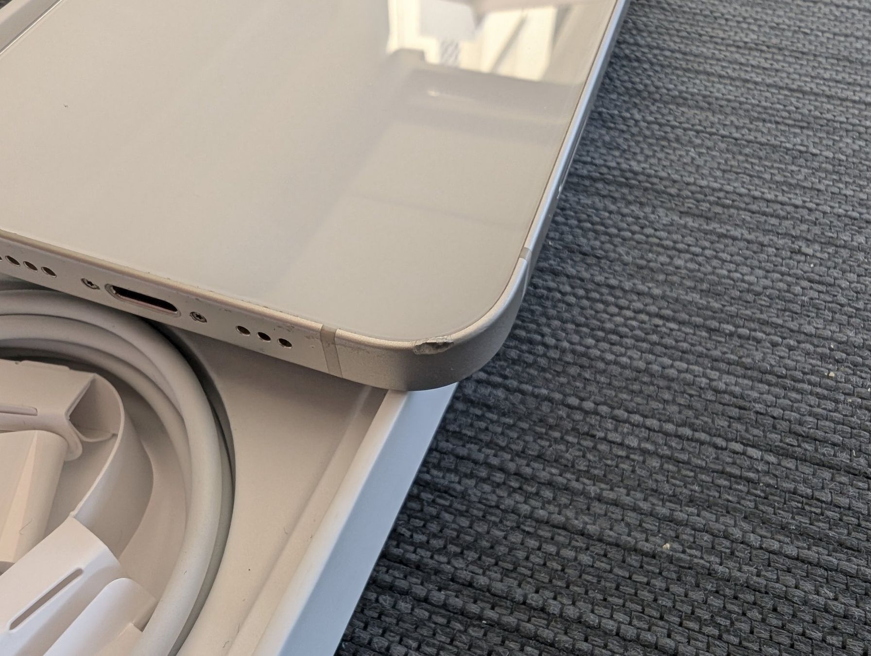 Apple Handys / Smartphones: iPhone 13 Starlight Weiss 128GB – Gebraucht aus Volketswil von Macro1 5
