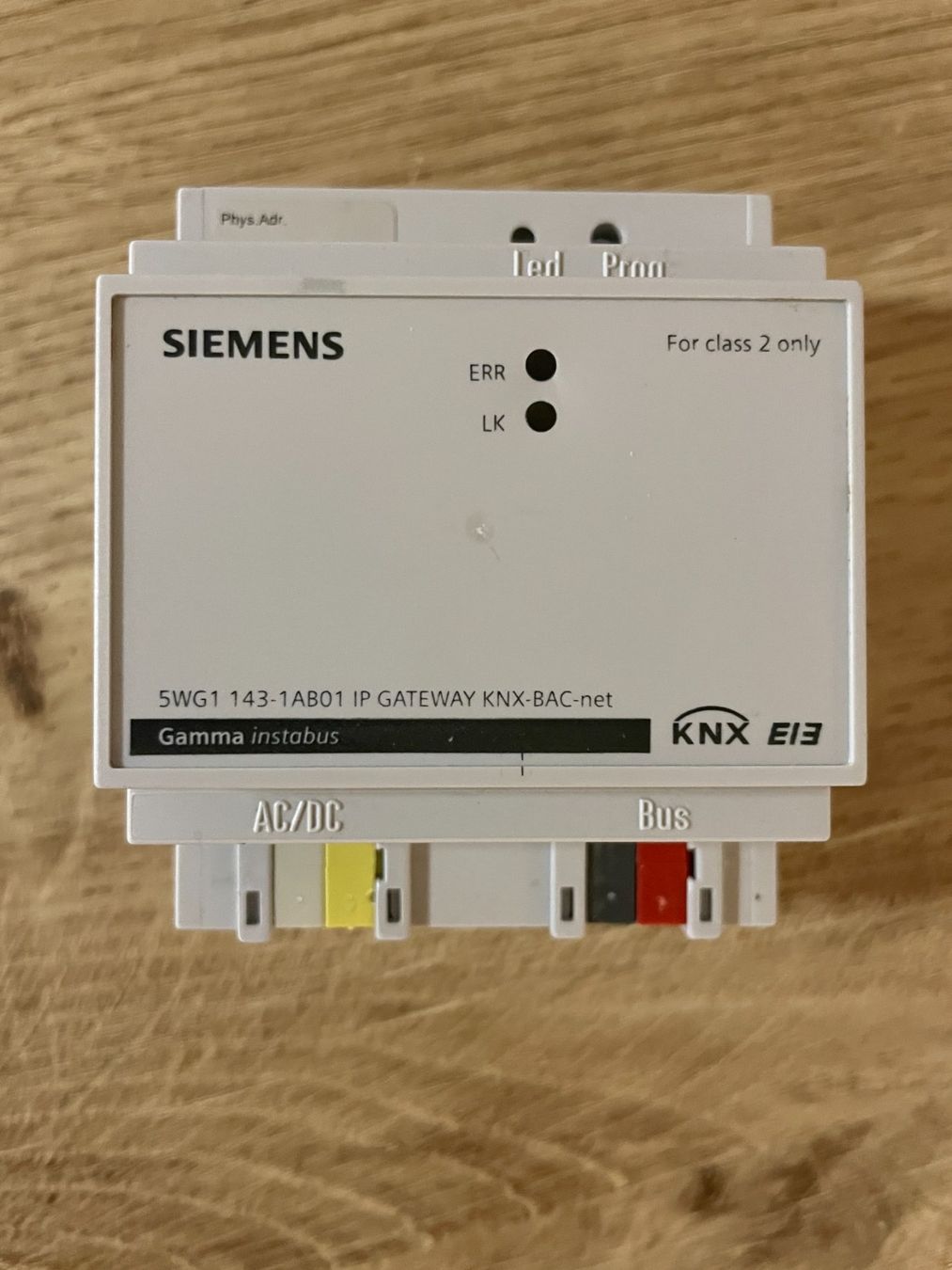 Siemens Componenti elettronici: IP Gateway KNX Siemens – Usato da Amriswil venduto da ALPHATERRA