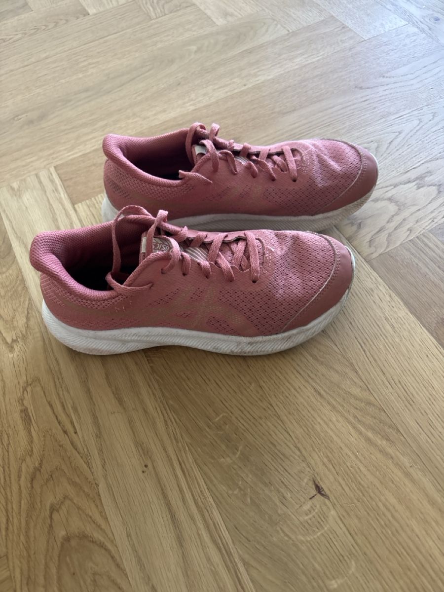 Asics Scarpe per ragazze: Asics Turnschuhe, Grösse 36 – Usato da Wohlen AG venduto da Michi761 1