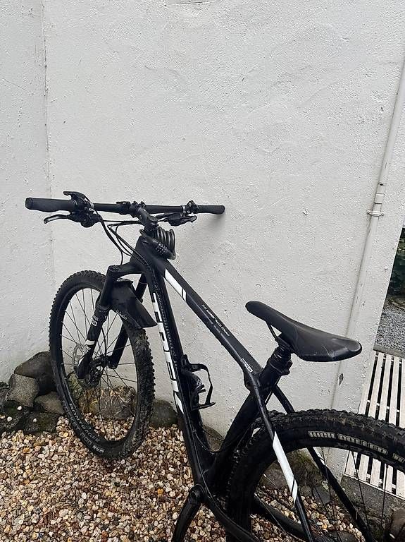 Biciclette: Trek Procaliber 9.6 Carbon 29" MTB | Dropper – Usato da Adligenswil venduto da Danybc0 1