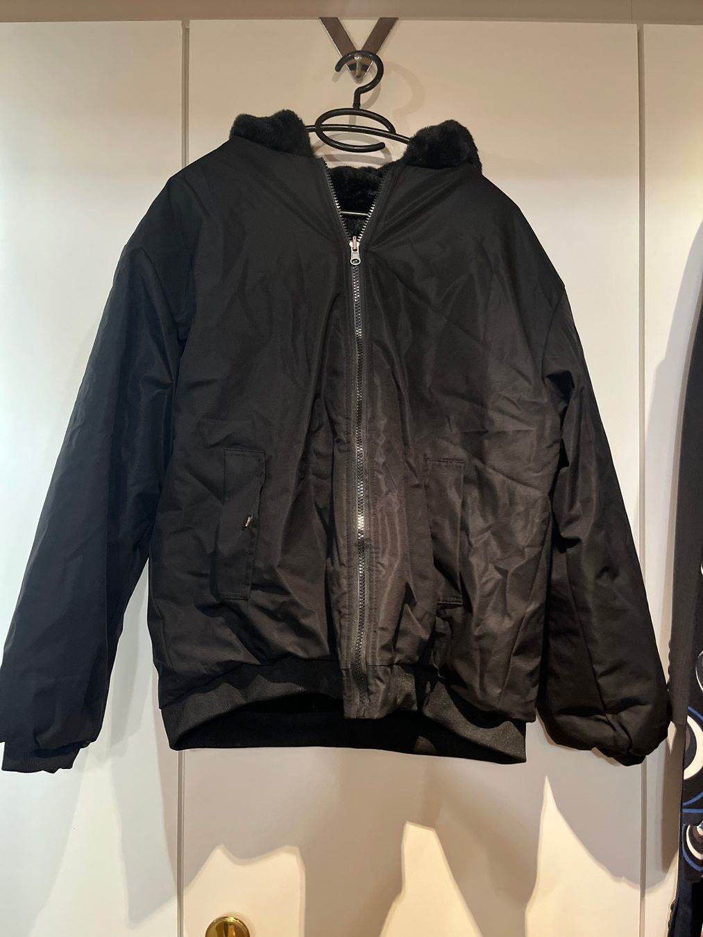 Giacche: Winterjacke reversible – Nuovo (secondo la descrizione) da Hombrechtikon venduto da lena_sulzer