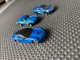 3 Spielzeugautos blau guter Zustand