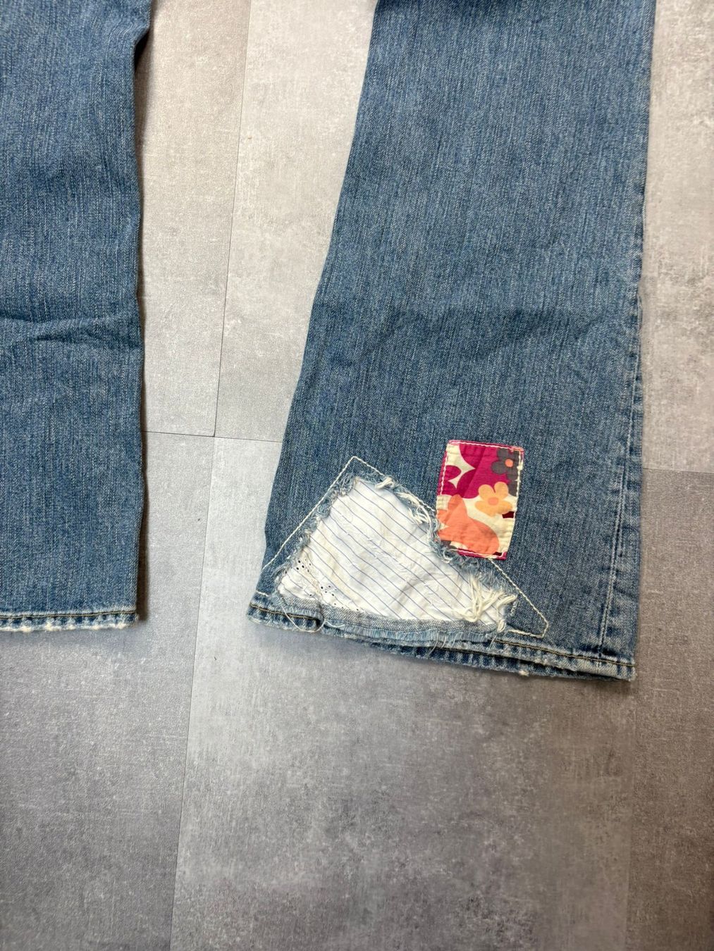 True Religion Jeans: True Religion Bootcut Flared Jeans - Grösse M/30 – Usato da Werdenberg venduto da hase.vintage 5