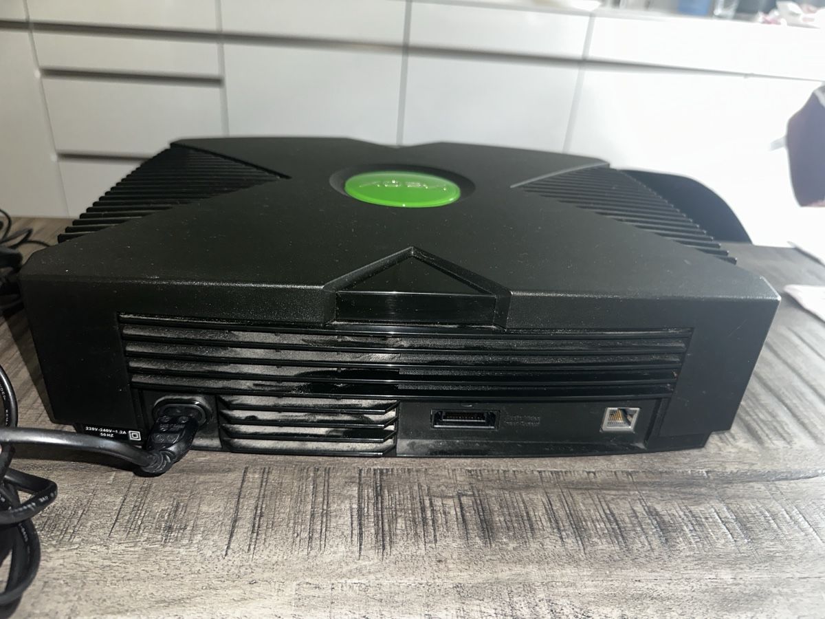 Consoles: Xbox Classic Original Konsole mit Controller - Retro Gaming – D'occasion à Kloten par Buesra.k 9