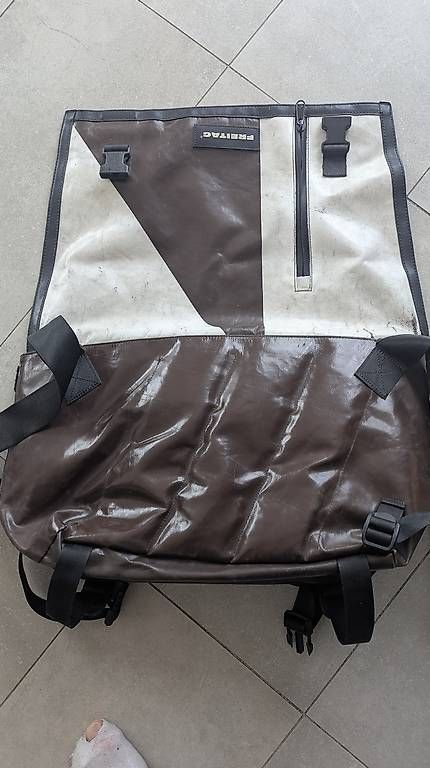 Freitag Borse: Freitag f18 Rex Messenger – Usato da Lausanne venduto da ray_59lw 2