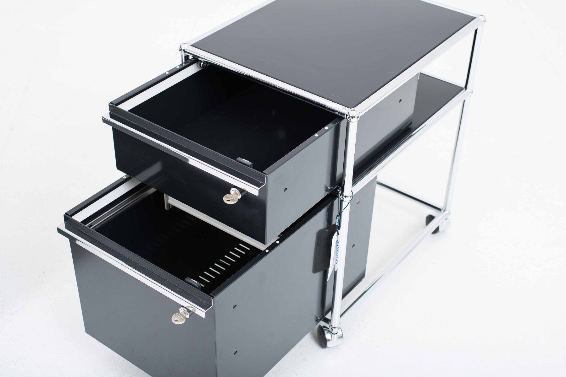 USM Korpus: USM Rollcontainer in Graphitschwarz – Gebraucht aus Zürich von STUZH38 3