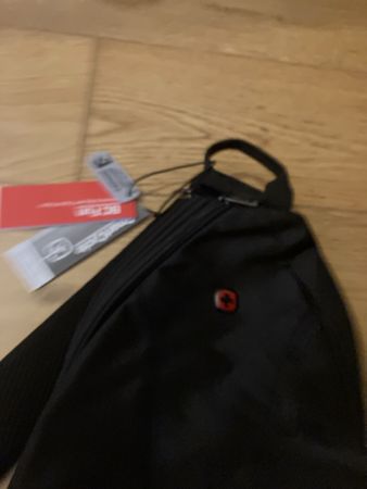 Wenger BC Fun Umhängetasche Schwarz Neu