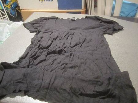 T-Shirt Grösse S, H&M, schwarz, oben ges