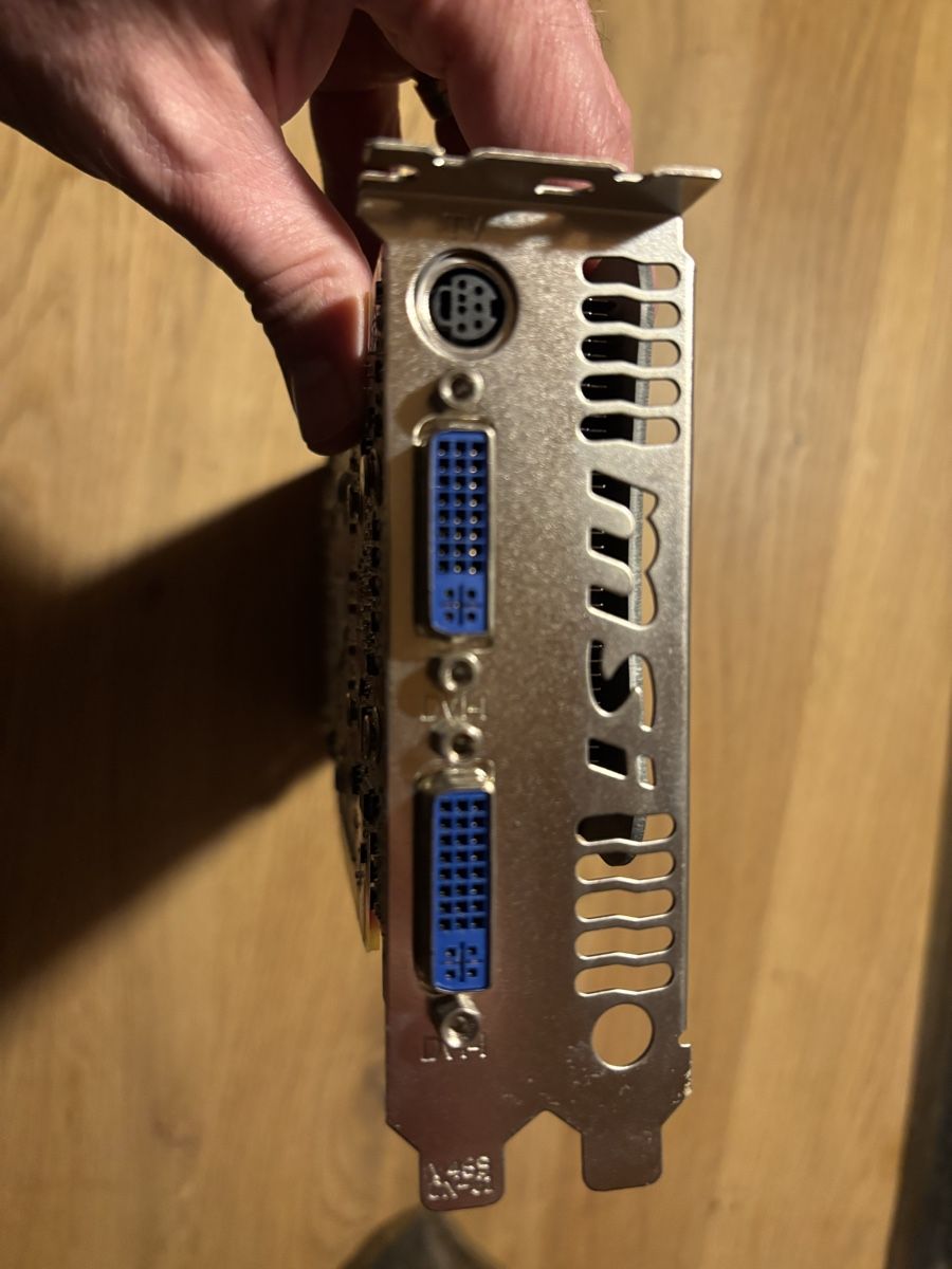 MSI Schede grafiche: MSI N260GTX Grafikkarte – Usato da Spiez venduto da Bluesky2000 2