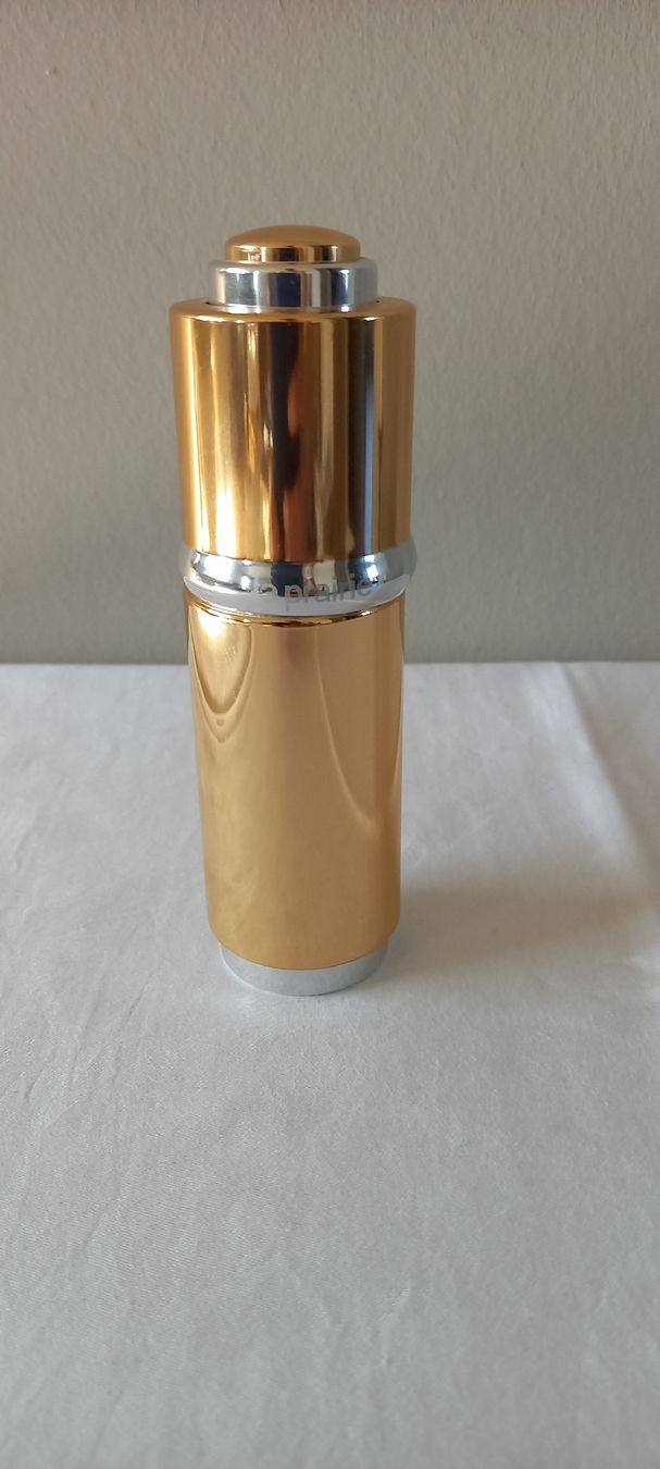 Flaconi: La Prairie Flasche – Usato da Genève venduto da sta_rq2b