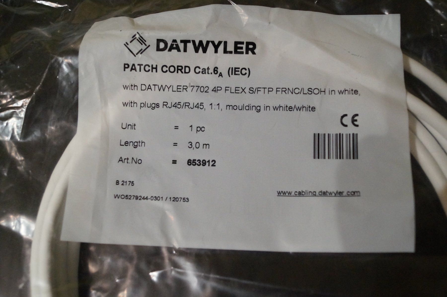 Dätwyler Cavi: 1 Stk. Patchkabel, 3 m, ungebraucht – Nuovo e nell'imballaggio originale da Orpund venduto da Seeland25 1