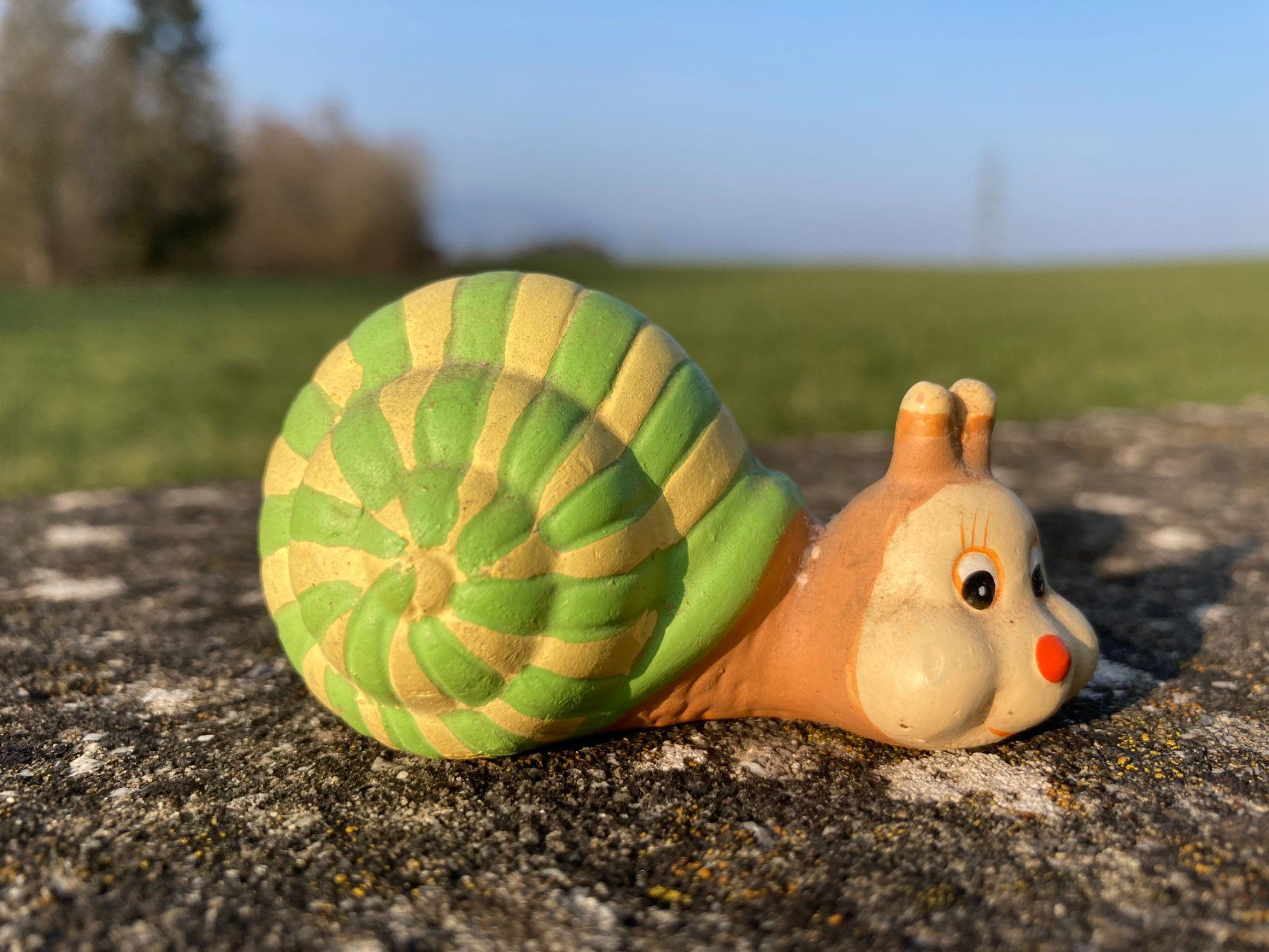 Statuette: KERAMIK SCHNECKE – Usato da Subingen venduto da Etageren 1