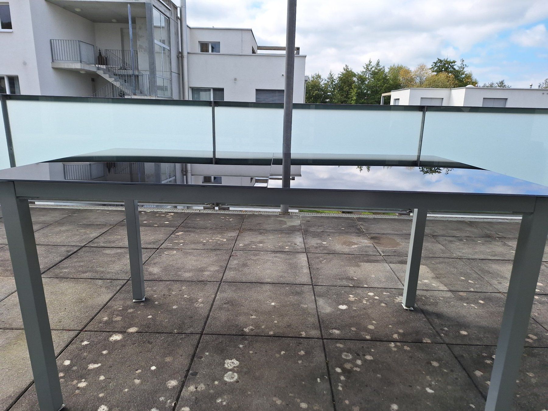 Tavoli: Balkon-/Gartentisch Glas/Metall 150x90cm – Usato da Wetzikon ZH venduto da Thomif 3
