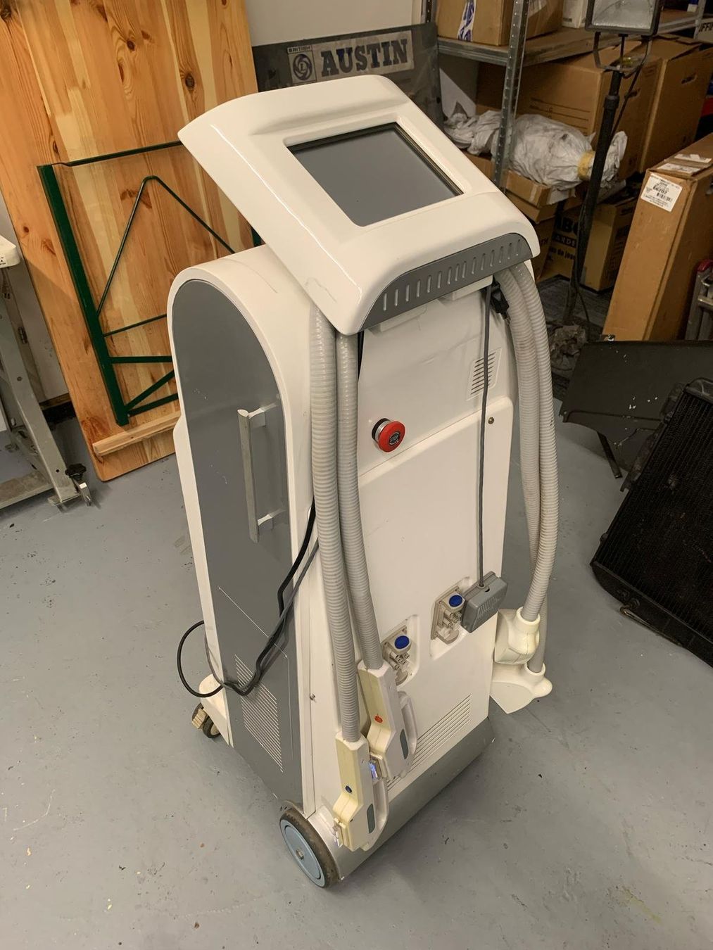 Epilatori: Machine professionnel épilation laser KEY 170 IPL System – Usato da Val-d'Illiez venduto da LuckLuc 1