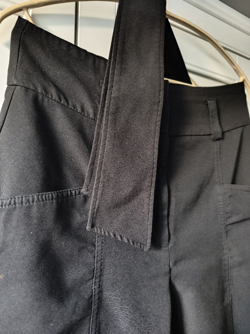 Bershka Pantaloni: Bershka Trousers, size 36 – Usato da Zürich venduto da nir_n9jc 1