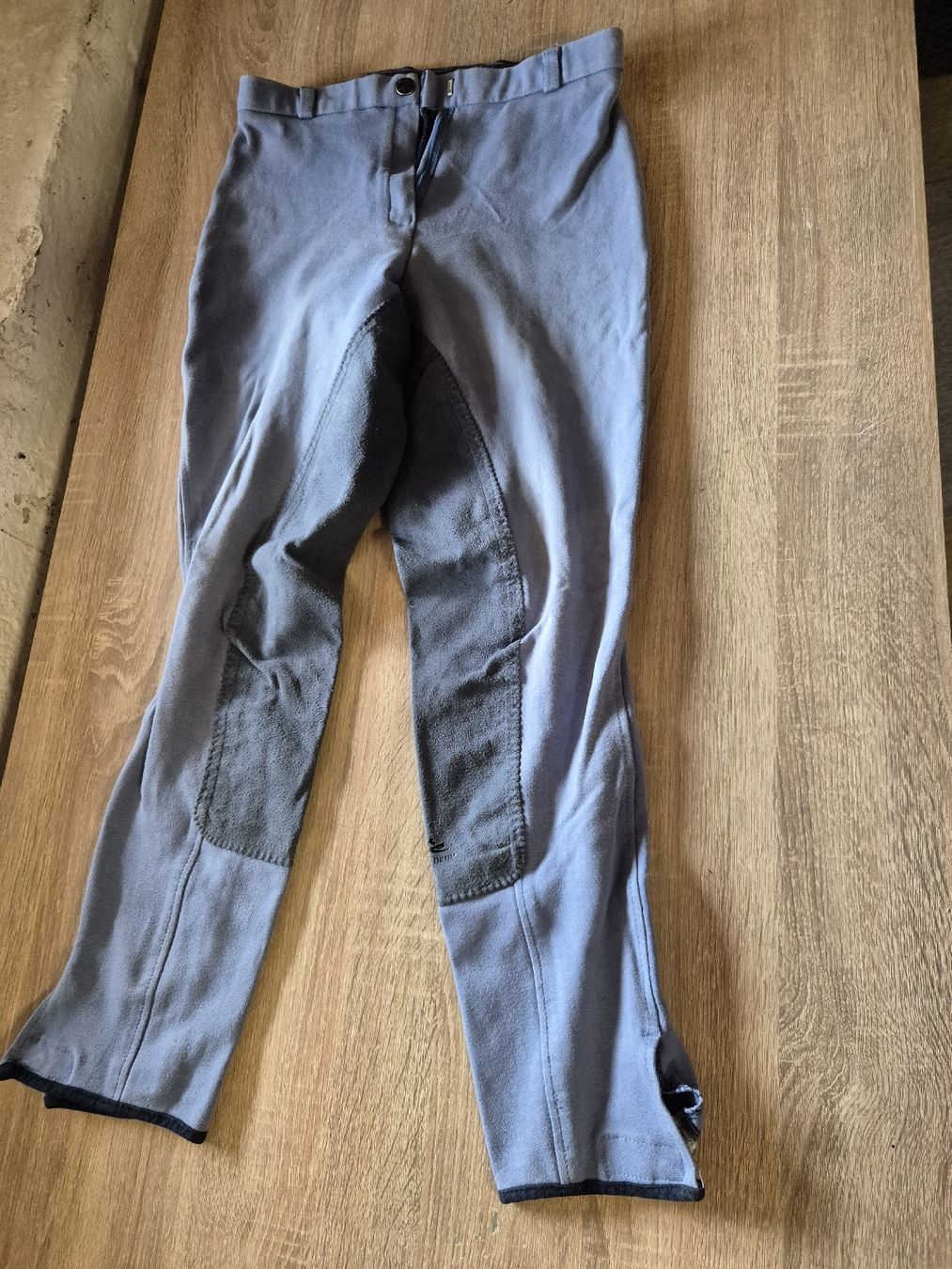 Caschi: Set Reithelm, Reitstiefel, Reithose – Usato da Meggen venduto da Orrinka20 1