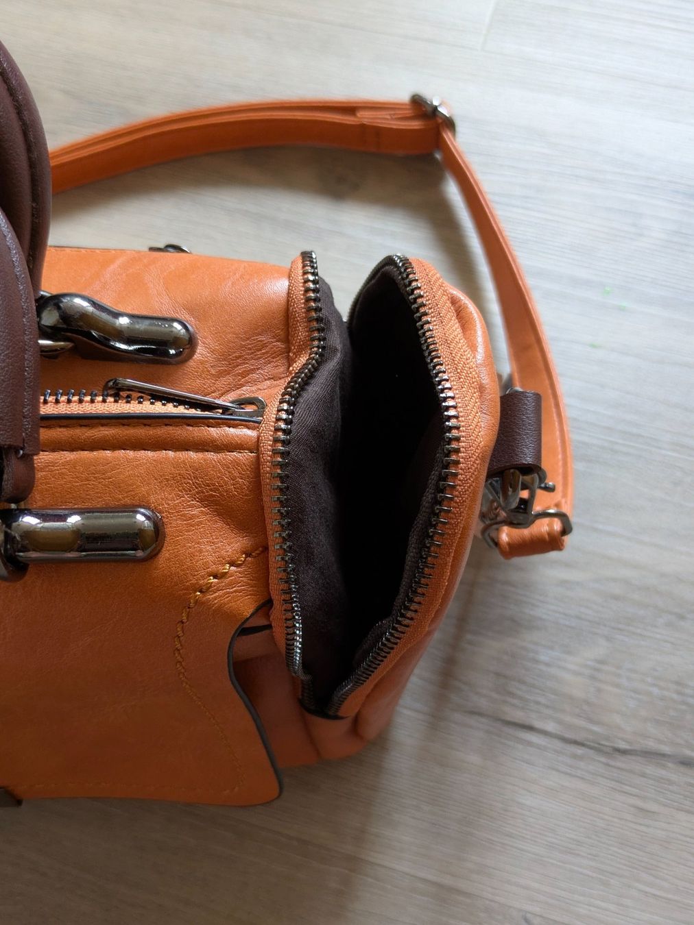 Altro in  Abbigliamento & Accessori: Sac bandoulière – Nuovo (secondo la descrizione) da Orsieres venduto da IndianaJones50a 7