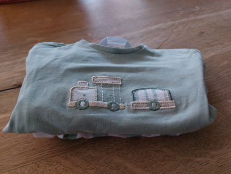 Baby-Pyjama von mayoral Gr. 6-9 Monate